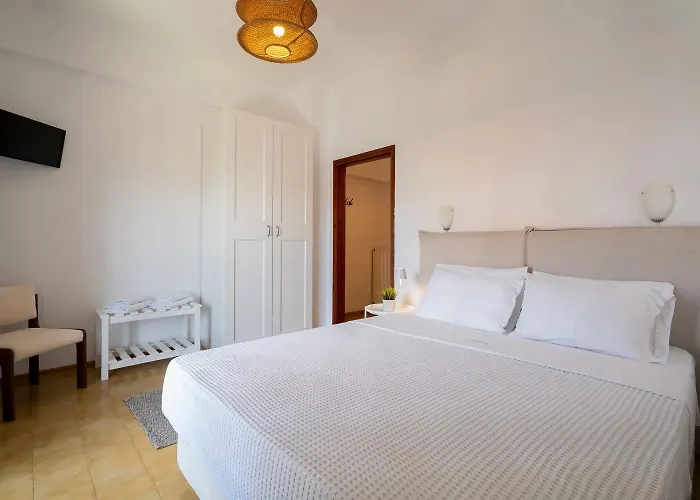 Filina House Aparthotel 3*
