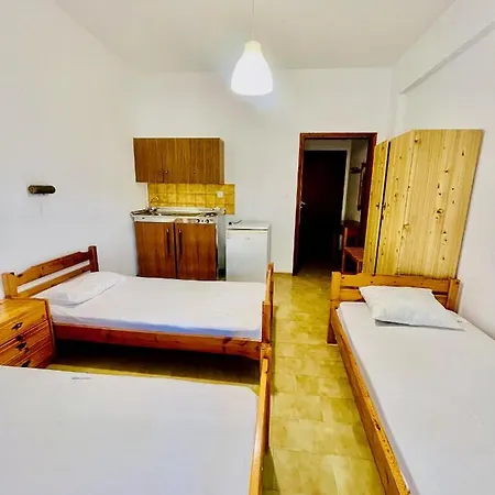 Aparthotel Filina House *