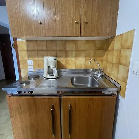Aparthotel Filina House