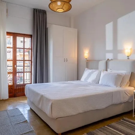 Aparthotel Filina House